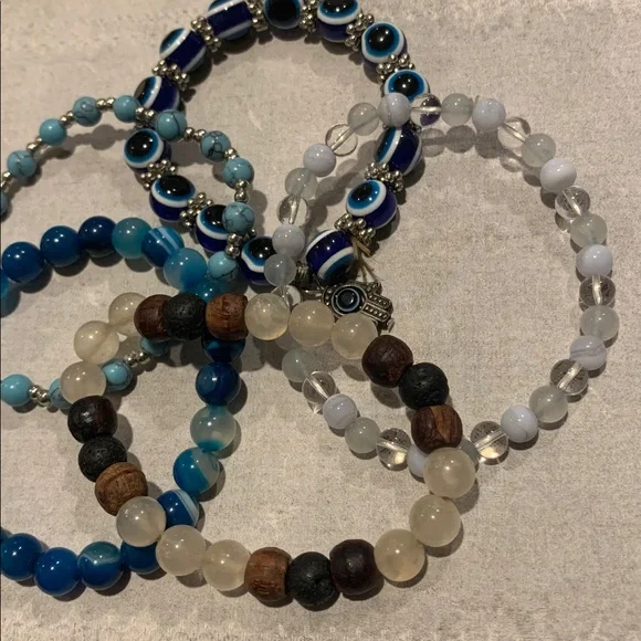 Beaded Bracelet Set - Picture 3 of 4